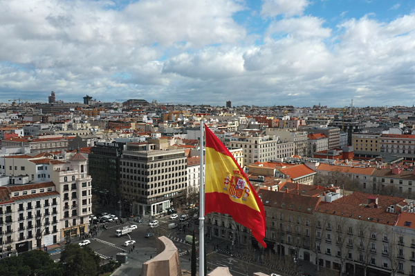 Investments in the mining industry and financing of mines in Spain