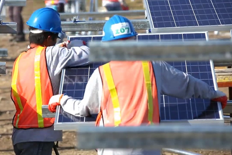 Despite the construction of large solar parks such as Nunez de Balboa, small off-grid solar power plants play an important role in the local sector